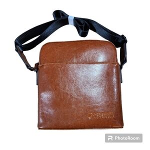 Herbalife Nutrition Top Zip Closure With Front Pocket Crossbody Bag NWT